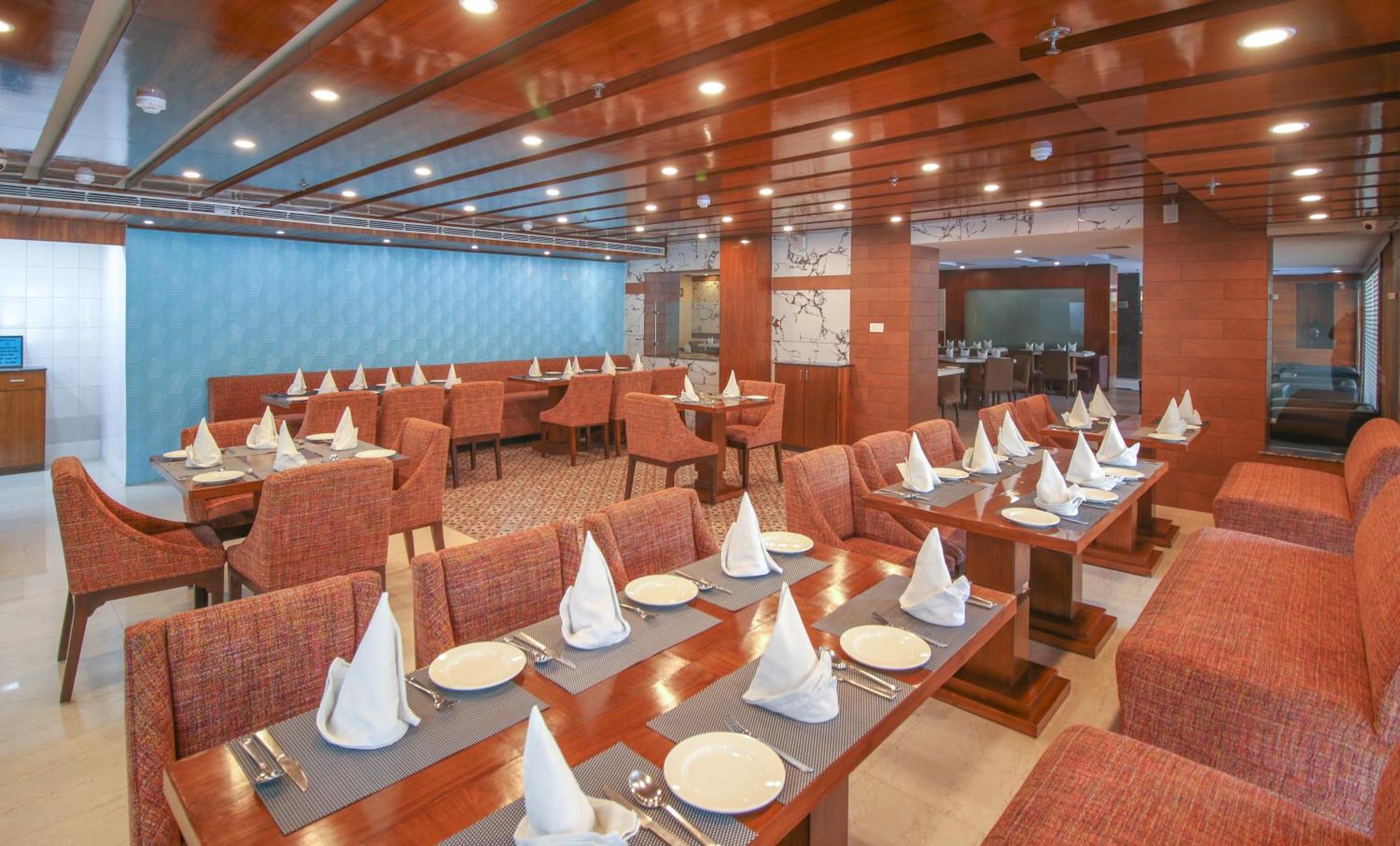 Hotel Cama Mohali Экстерьер фото