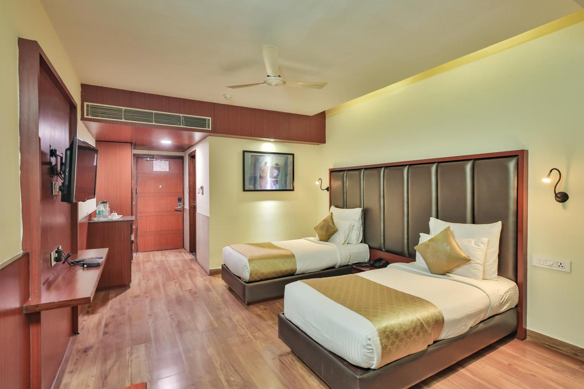 Hotel Cama Mohali Экстерьер фото